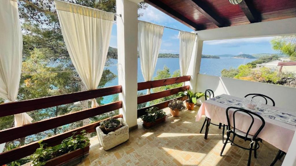 Lovely Apartments On The Private Beach - Island Korcula Prizba Exterior foto